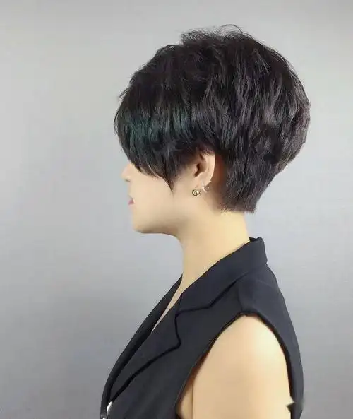 2019女生纹理烫发型推荐100款