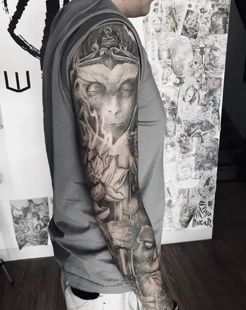 临摹岳老师《一生所爱》纹身图片_手臂新传统纹身图案