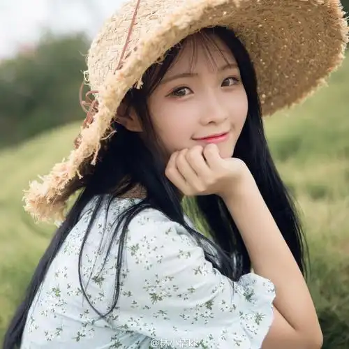 森系唯美小清新文艺少女