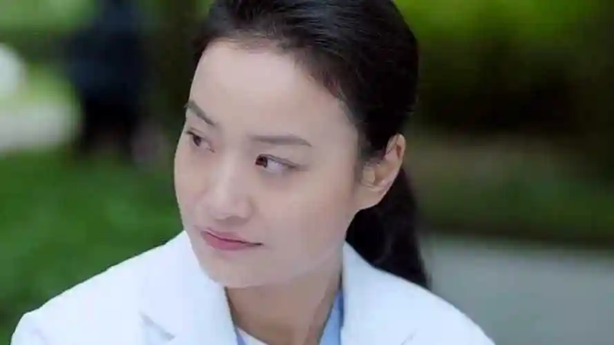 束队是根木头实锤了,有情敌还不慌张,这可能就叫被偏爱的总是有恃无恐