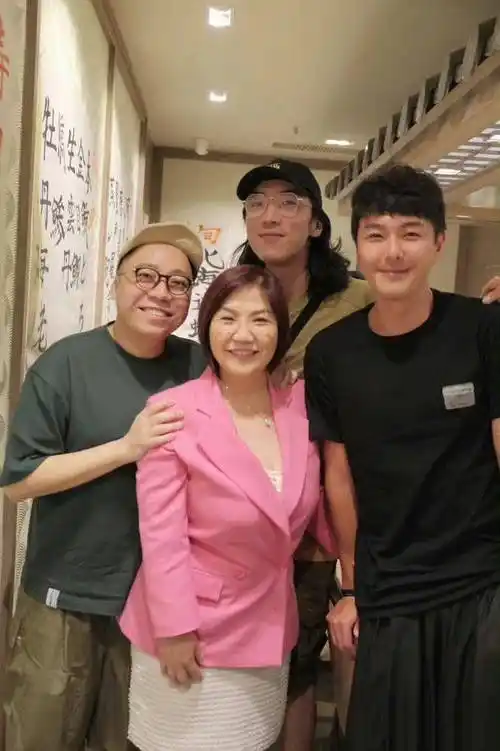 近日麦玲玲受访重提这段传闻时竟表示,一切根源与她的丈夫有关.