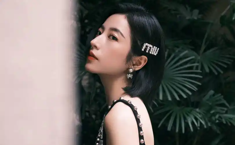 《从结婚到恋爱》,实力圈粉,网友表示:周雨彤,最近好迷人啊_气质_许魏