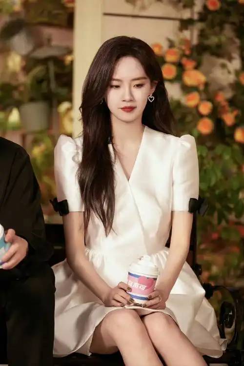 最食人间烟火色取关了卢洋洋