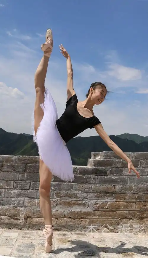舞蹈劈腿舞姿芭蕾舞关注教你拍照神技巧微信公众号免费获取各种拍照