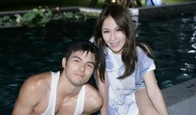 交往15任小鲜肉,44岁的萧亚轩现在看起来又老又虚 _柯震东|黄皓