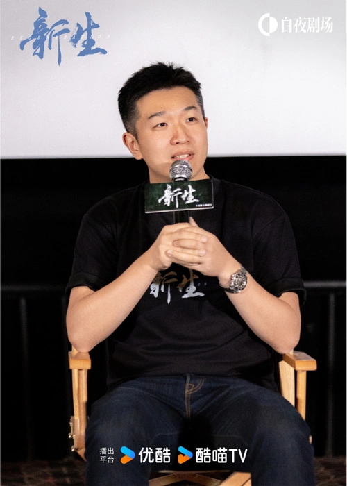 申奥:《新生》,一次时空想象下的影像游戏