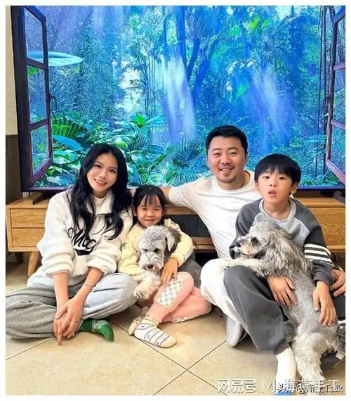 超女黄英结束15年北漂生活,自爆买不起房,带孩子"逃离"北京