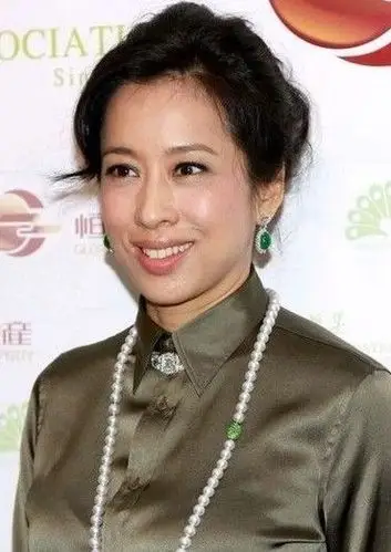 朱玲玲个人资料血型/身高/面相 朱玲玲年轻时照片