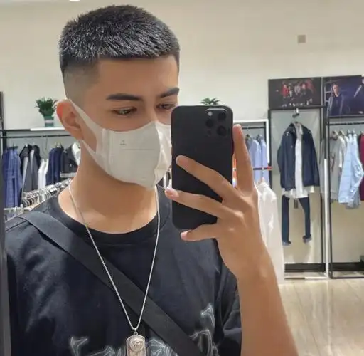 男生发型  #洛阳烫发洛阳染发洛阳剪发  #男士短发