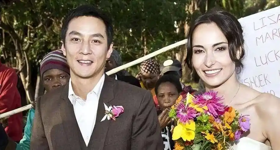 吴彦祖和lisa结婚十年,吴彦祖称婚后不同房,但也不分手 幸福吗_lisa