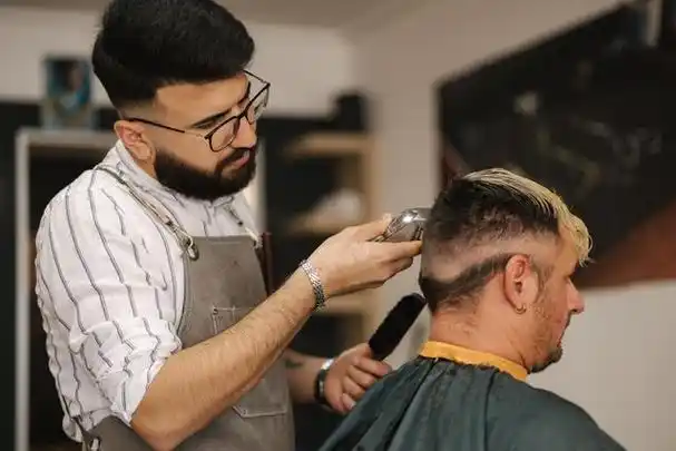 理发师如何技术移民澳洲,能做职业评估吗?