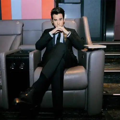 微信头像彭于晏