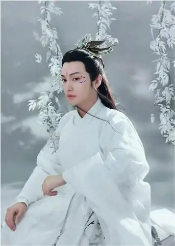 汉服美男楚淇为装韩国人道歉:我是中国人,我觉得大家应该都知道