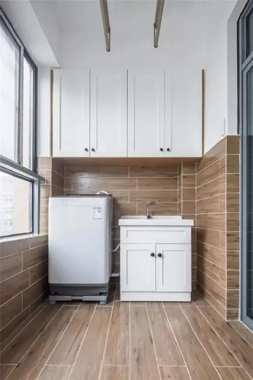 八,阳台—— 吊柜