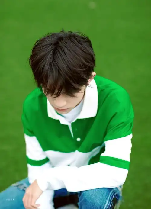 易烊千玺 - 堆糖,美图壁纸兴趣社区