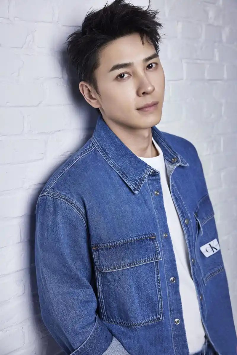 欢娱影视演员洪尧生日写真今日释出,愿四时安好,有梦所依.