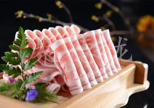 聚德拢特惠羔羊肉卷2