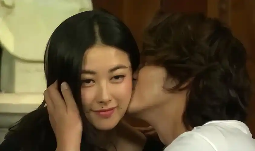 拉波埃尔坎(朱珠:4段感情,前任个个都是"人物",37岁选择了嫁给普通人)