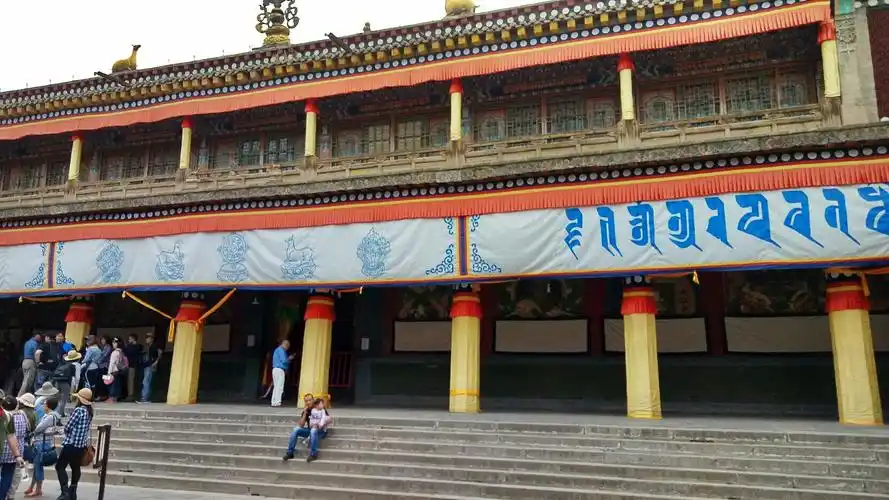 青海名胜塔尔寺游记