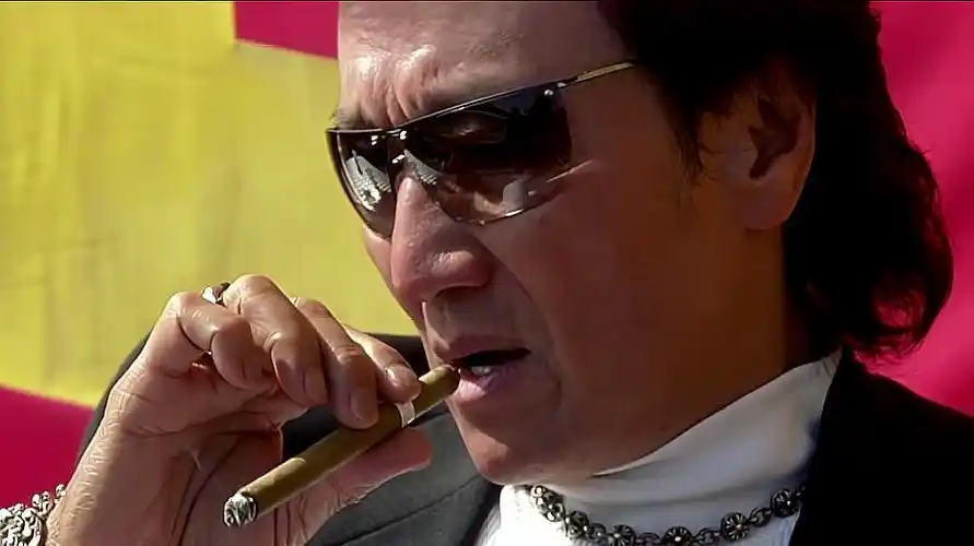 少林足球:谢贤在周星驰电影里演得最深入人心的反派,满满的演技