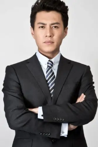 靳东经纪人徐威