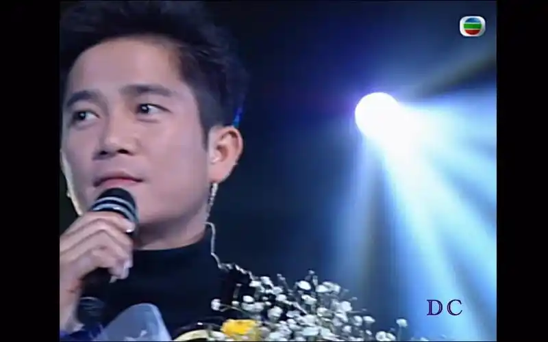 陈百强喝采1992博爱欢乐传万家清晰版