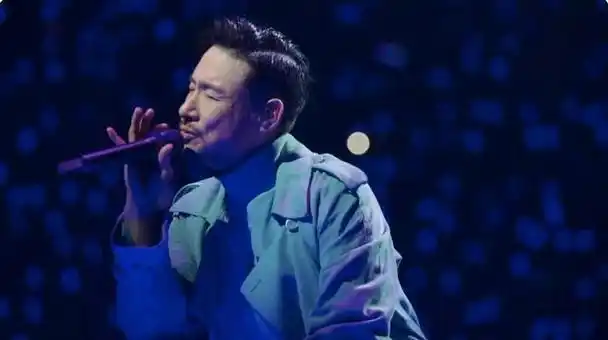 张学友的演唱会现场,依然稳健如初,极具吸引力.