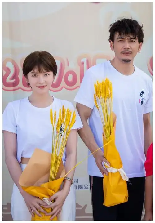 人间油物杨烁的没落因为过油腻他的问题远比你想象的多