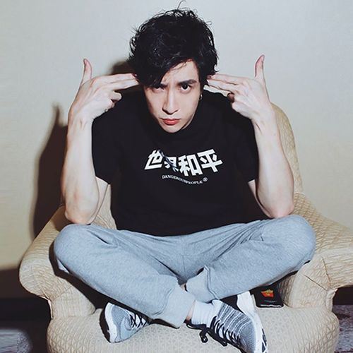 薛之谦同款世界和平 t恤短袖男潮牌潮流2021新款半袖宽松纯棉体恤