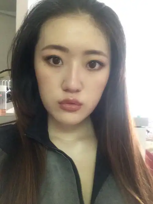 长脸女生如何选择适合自己的发型?