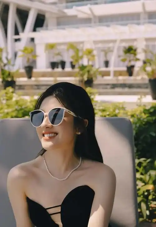 今日份新鲜的李兰迪