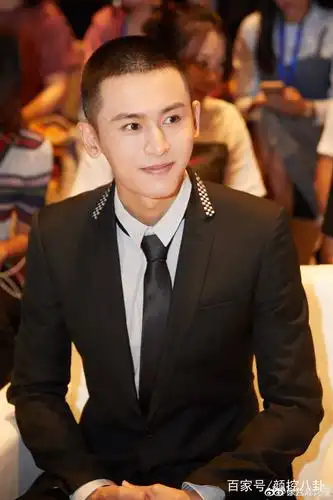 娱乐圈男明星的新风尚:寸头检验颜值