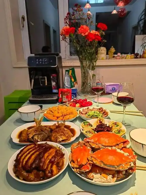 炫你家年夜饭餐桌上哪道菜最硬