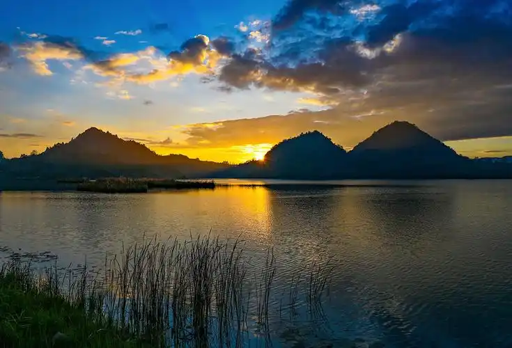 6  贵阳市贵安新区月亮湖 贵州日报天眼新闻记者 贾智 摄.jpg