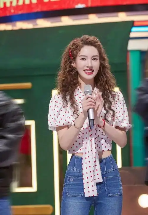 金晨|新浪|腹肌|模特|李斯丹妮_网易订阅