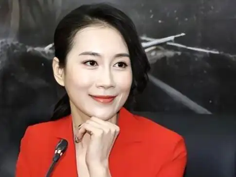 她演坏女人出名,低调嫁给初恋生下一女,如今43岁婚姻生活很幸福|黄磊