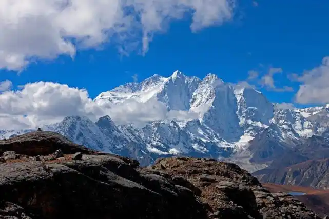 世界十大顶级山峰