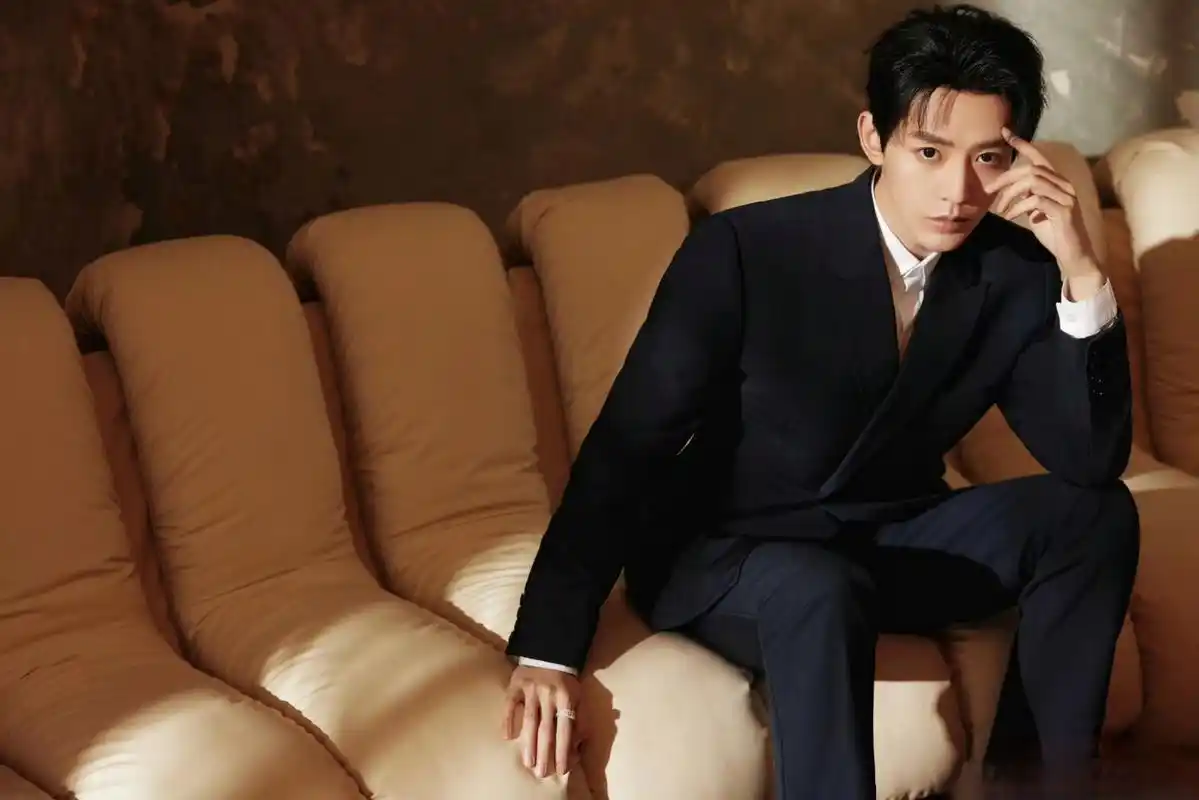 内娱帅哥都有谁# #内娱霸总男主脸# #新四大浓颜男星# #内娱大黑马