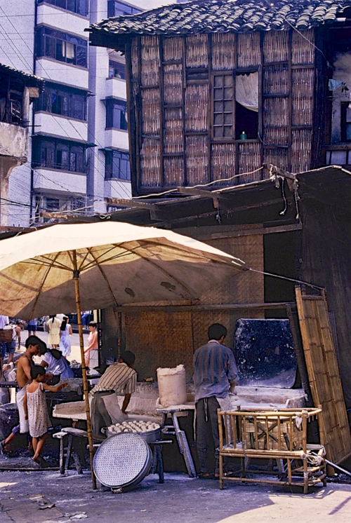 一组90年代的重庆老照片,有没有勾起你的回忆?