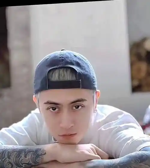 解开沪上皇秦奋的神秘面纱王思聪膜拜原来他是这样的人