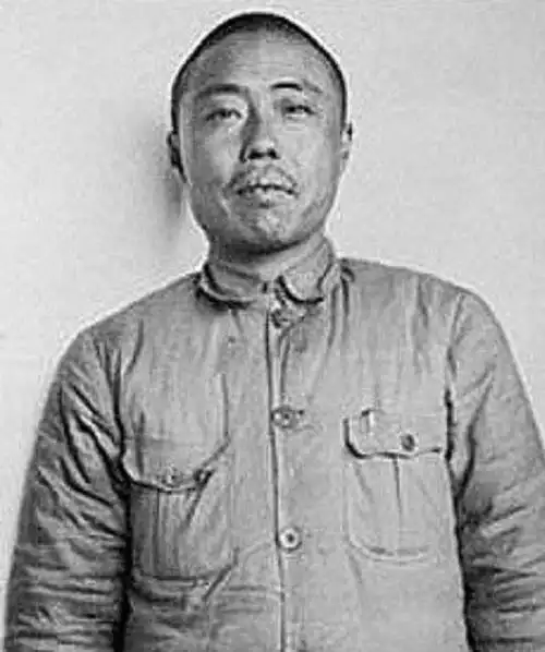 1979年,一张44年前不起眼的报纸被发现,竟牵出瞿秋白的被杀真相