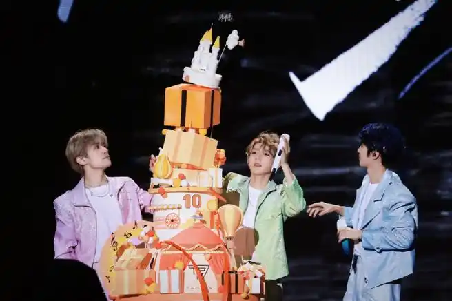 tfboys十周年未公开彩排图