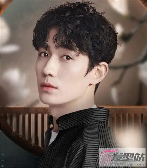 最新男生烫发摩根烫酷炫有型