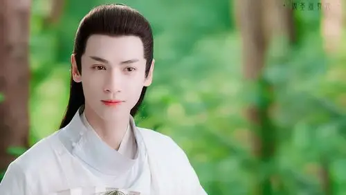 罗云熙|上官透 cr.泼墨画霓裳_落笔写惆怅