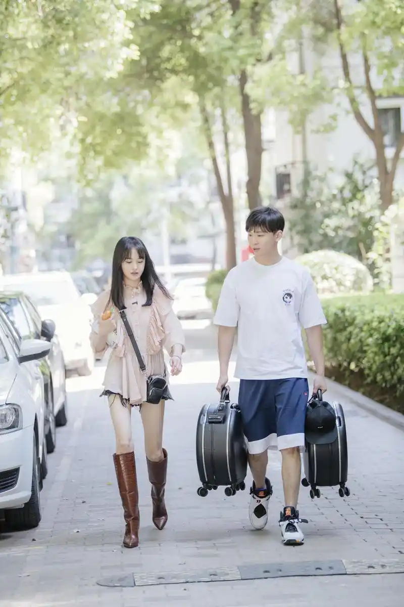 律师解读郑爽张恒代孕风波:不涉及法律责任承担