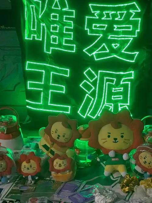 点亮王源火云图鉴##王源电影盗火者##王源我看见两朵一样的云