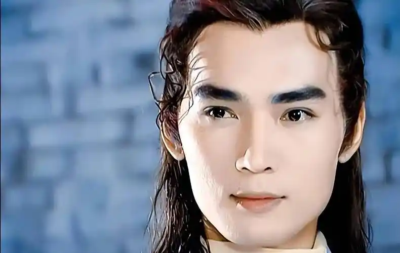 原创细数何润东多年角色明明是帅哥演主角总能被超越现成古装丑男