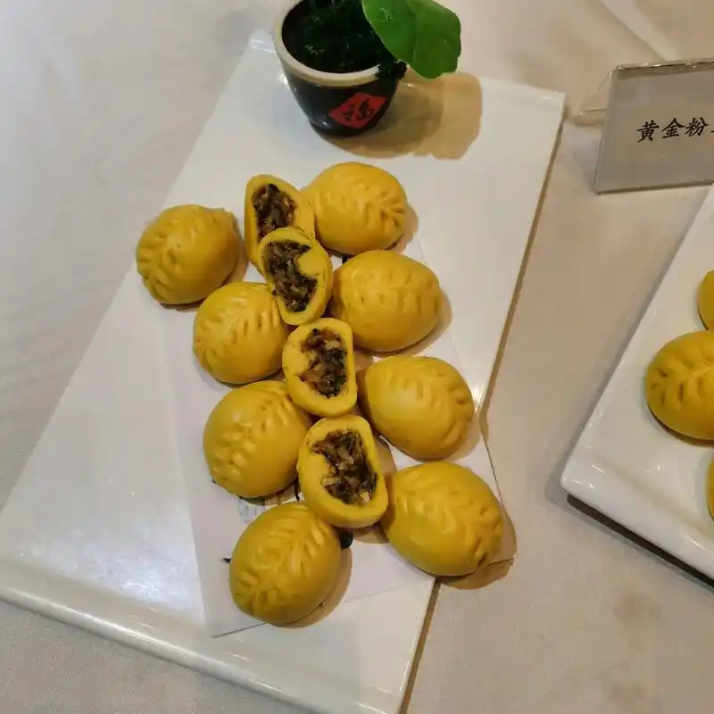 现场实拍 #招远 #餐饮  餐饮协会比赛作品之金牌菜品展示 - 抖音