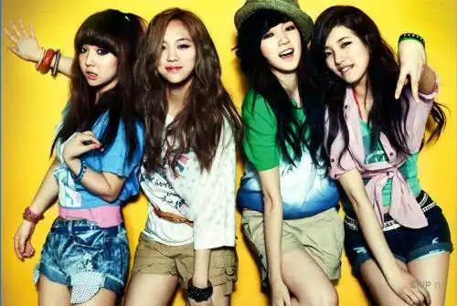 韩国四人女子组合:miss a,图为 fei 王霏霏(中国成员),min 李玟暎