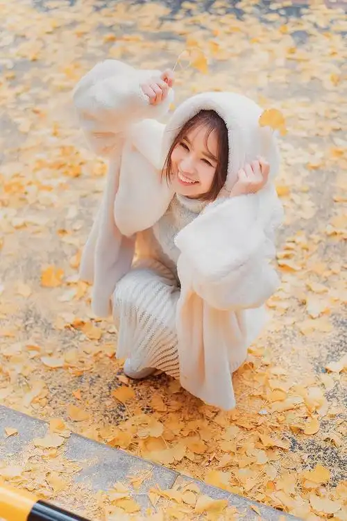 姑娘,你的笑容温暖了冬天